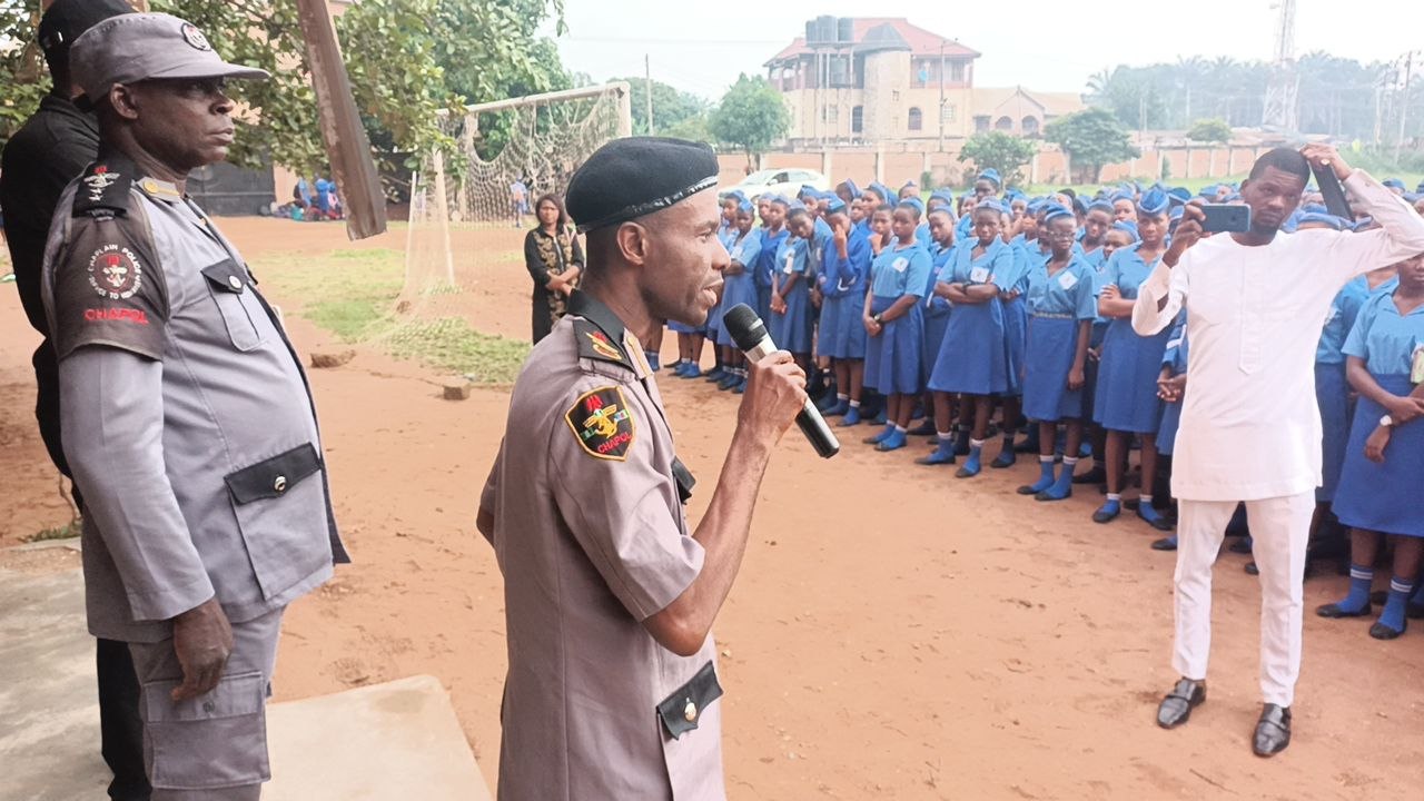 CHAPOL chaplain speaking to female students